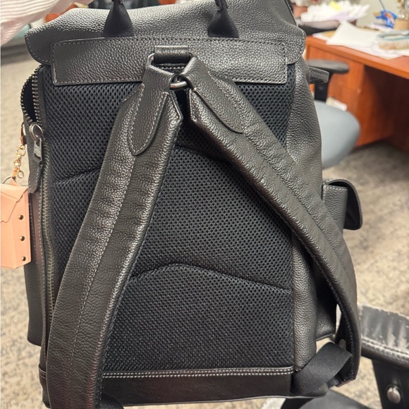 Coach Black Leather Backpack used. Pebble leather no scratches or stains - Picture 2 of 7